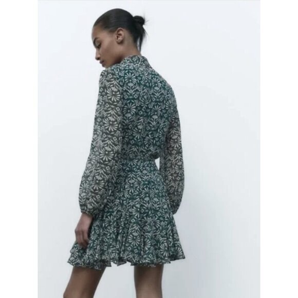 ZARA Sheer Leaf Print Belted Button Front Dress in Forest Green Boho - Size S - Picture 2 of 16